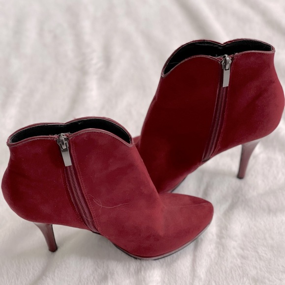 Lime Light Red Suede heel - Picture 2 of 3